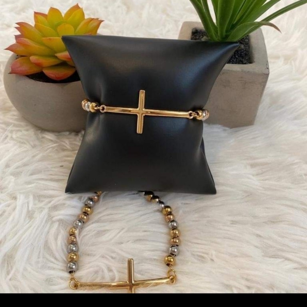 Two tone bracelet